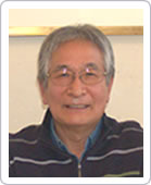 インタビュー 君塚槁E width=